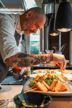 Carica l'immagine nel visualizzatore di Gallery, Capodanno sul lago - 31 dicembre 2025