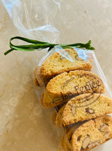 Carica l'immagine nel visualizzatore di Gallery, Cantucci artigianali alle mandorle