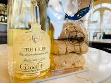 Carica l'immagine nel visualizzatore di Gallery, Confezione regalo - vino passito e cantucci alle mandorle