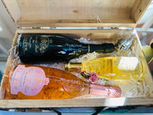 Carica l'immagine nel visualizzatore di Gallery, Bauletto - vini e passito