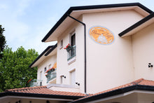 Carica l'immagine nel visualizzatore di Gallery, The Garda Experience - voucher