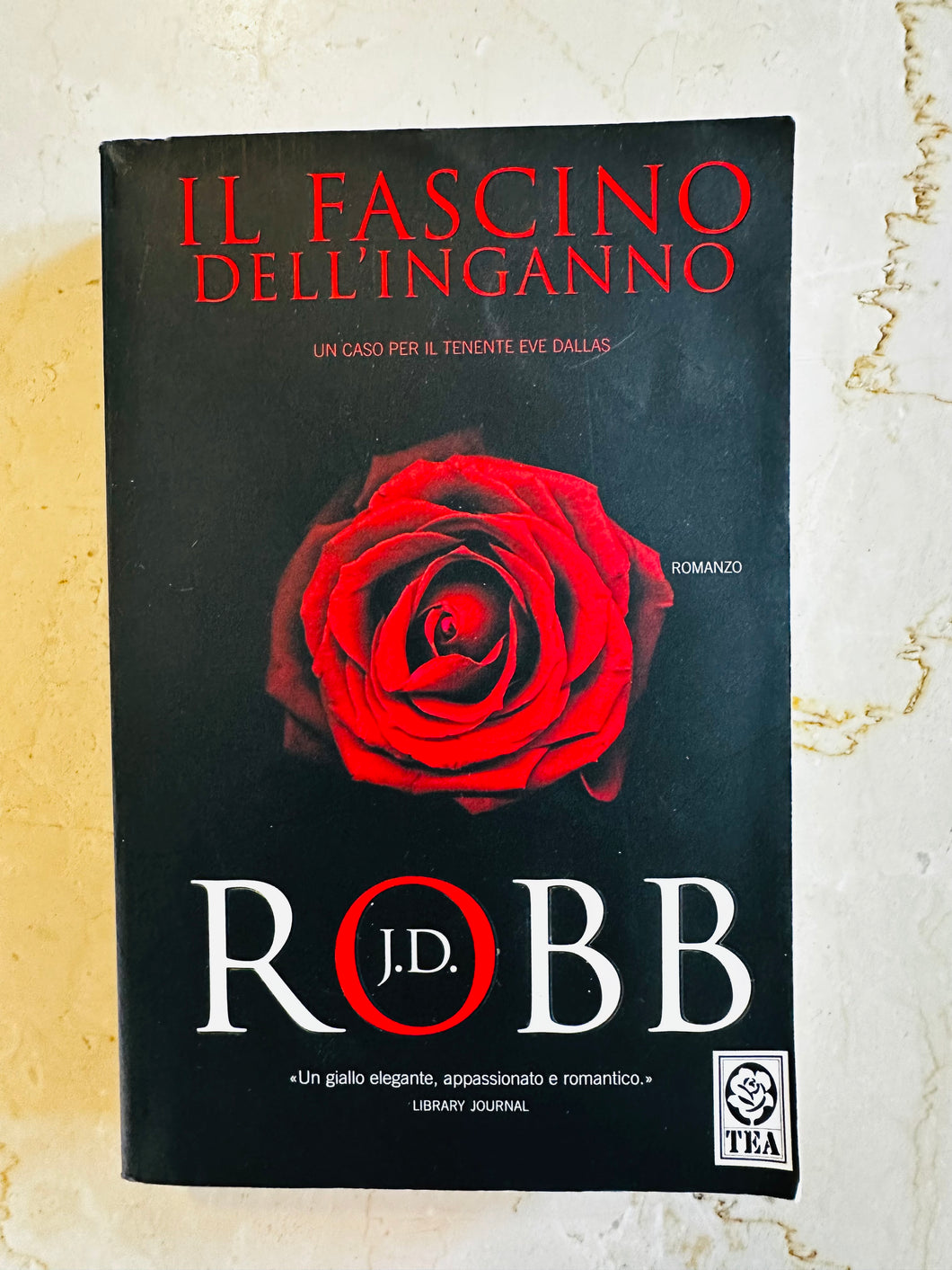 Libro: Il fascino dell’inganno