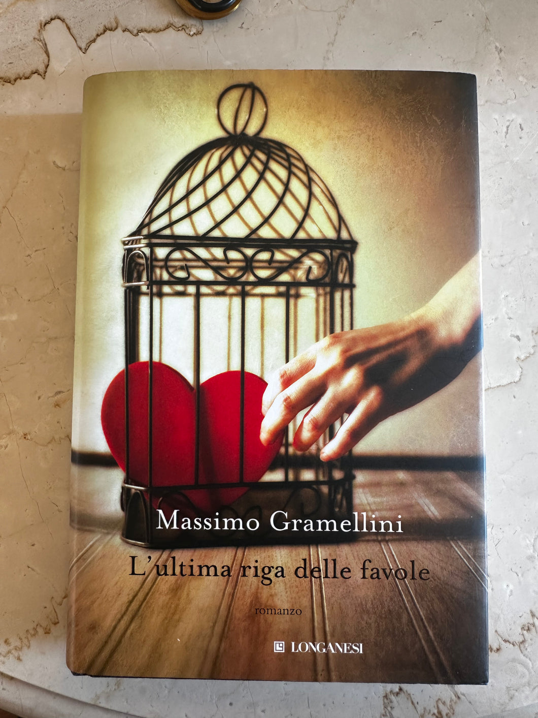 Libro: L'ultima riga delle favole
